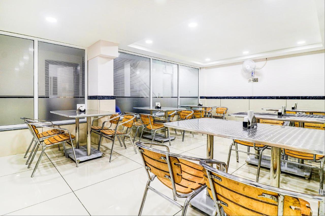 Fabhotel Pishori Inn Индор Екстериор снимка