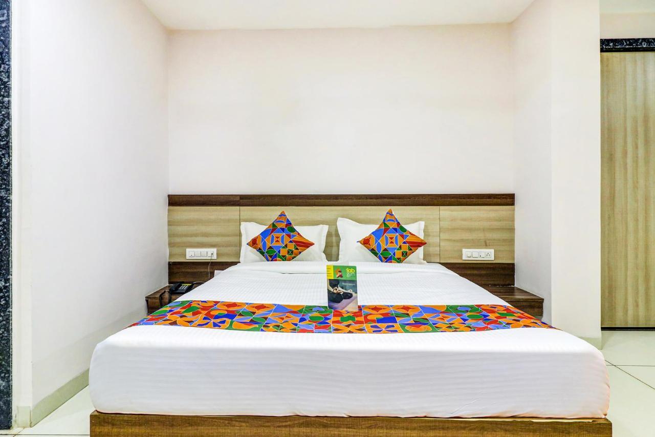 Fabhotel Pishori Inn Индор Екстериор снимка